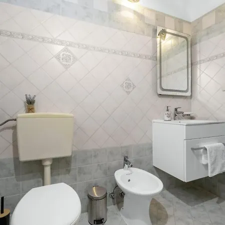 Casa Regina In - Haus Fuer 6 Personen * Krsan