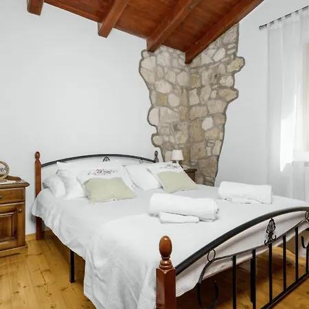 Casa Regina In - Haus Fuer 6 Personen