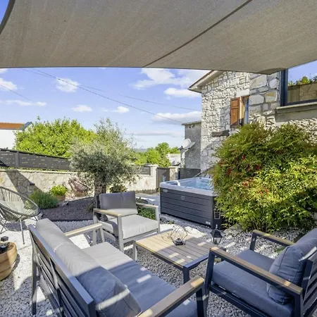 Casa Regina In - Haus Fuer 6 Personen 度假居 *